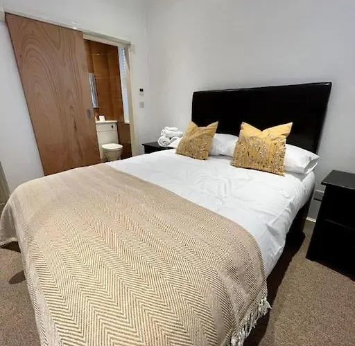 Spacious 2Bed/2Bath Flat Next To London Eye